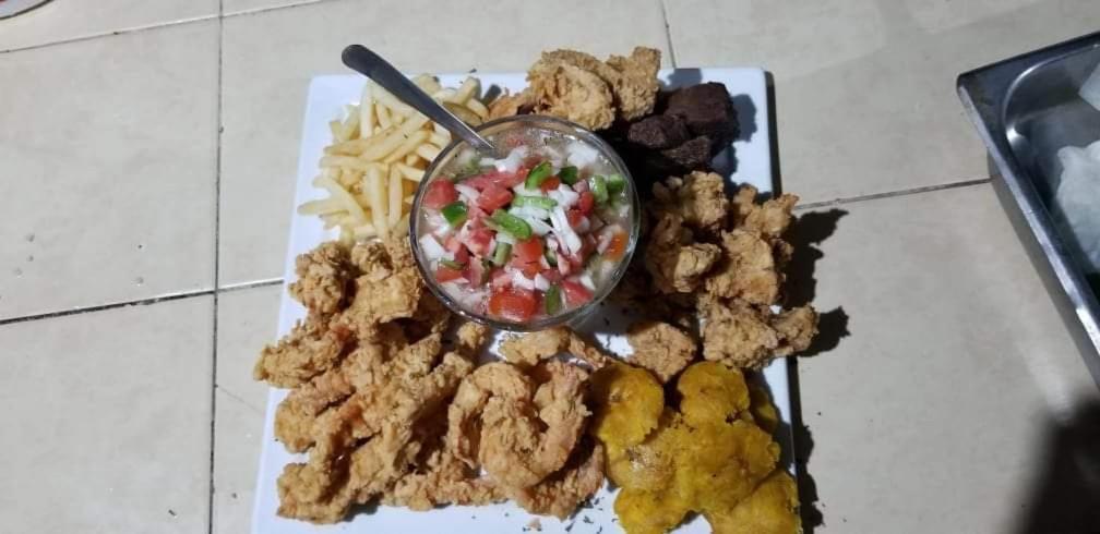 Pic-Nic Beach Corn Island Hotell Exteriör bild